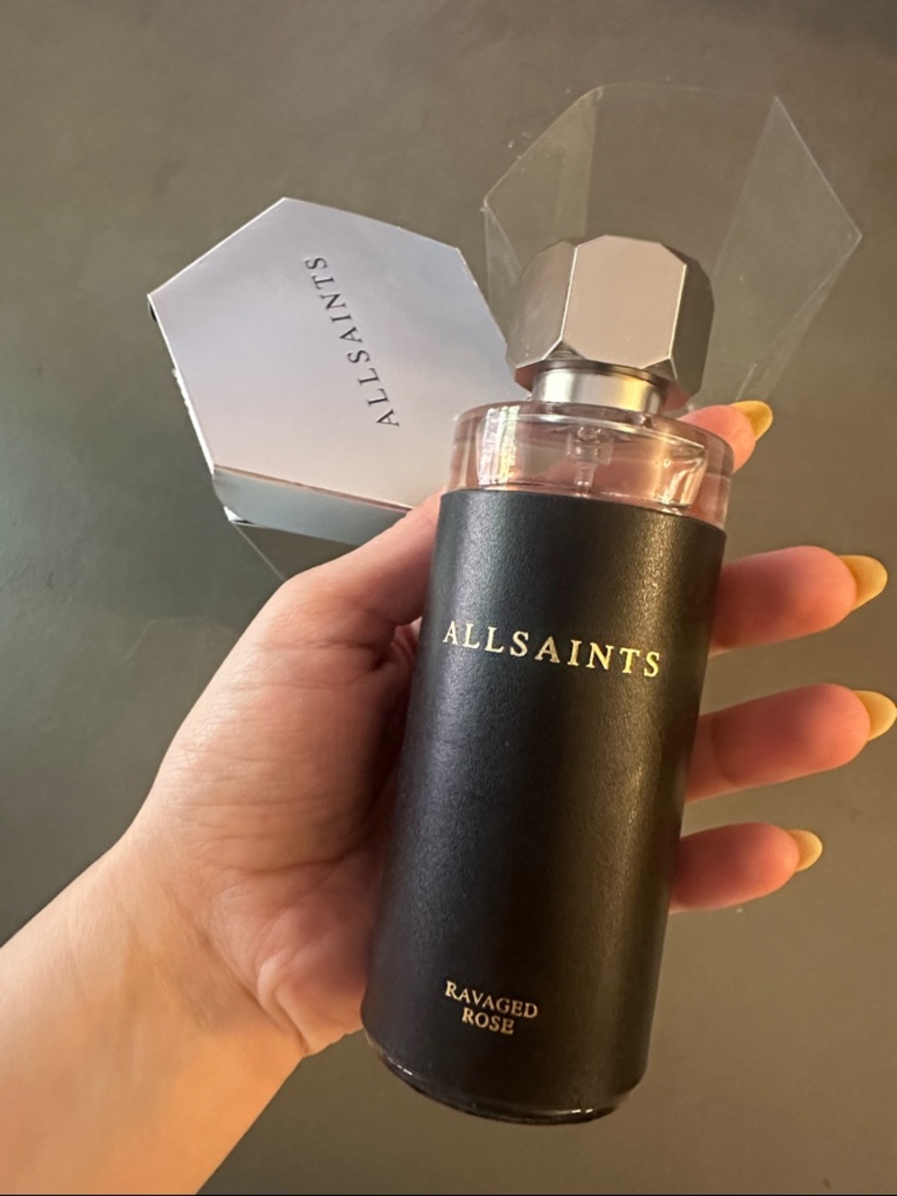 AllSaints Ravaged Rose - Picture 2 of 6